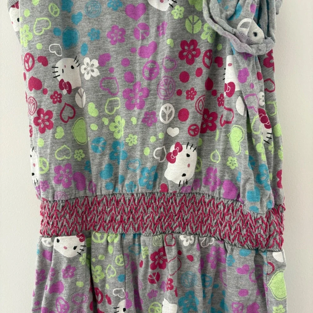 Hello Kitty‎ Romper Jumpsuit Ruffle Trim Hearts Peace Signs Gray Girls L (10/12)